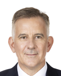 David J Simmonds FCG HKFCG